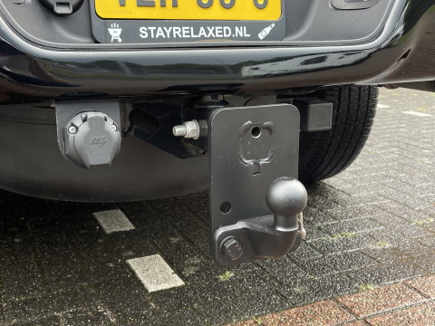 Dodge Ram 1500 CLASSIC 5.7 V8 CLASSIC NIGHT 4x4 | LPG | | 3500KG Trekken | Apple Carplay | Cruise Control | Achteruitrij Camera | 20'' Lichtmetaal |