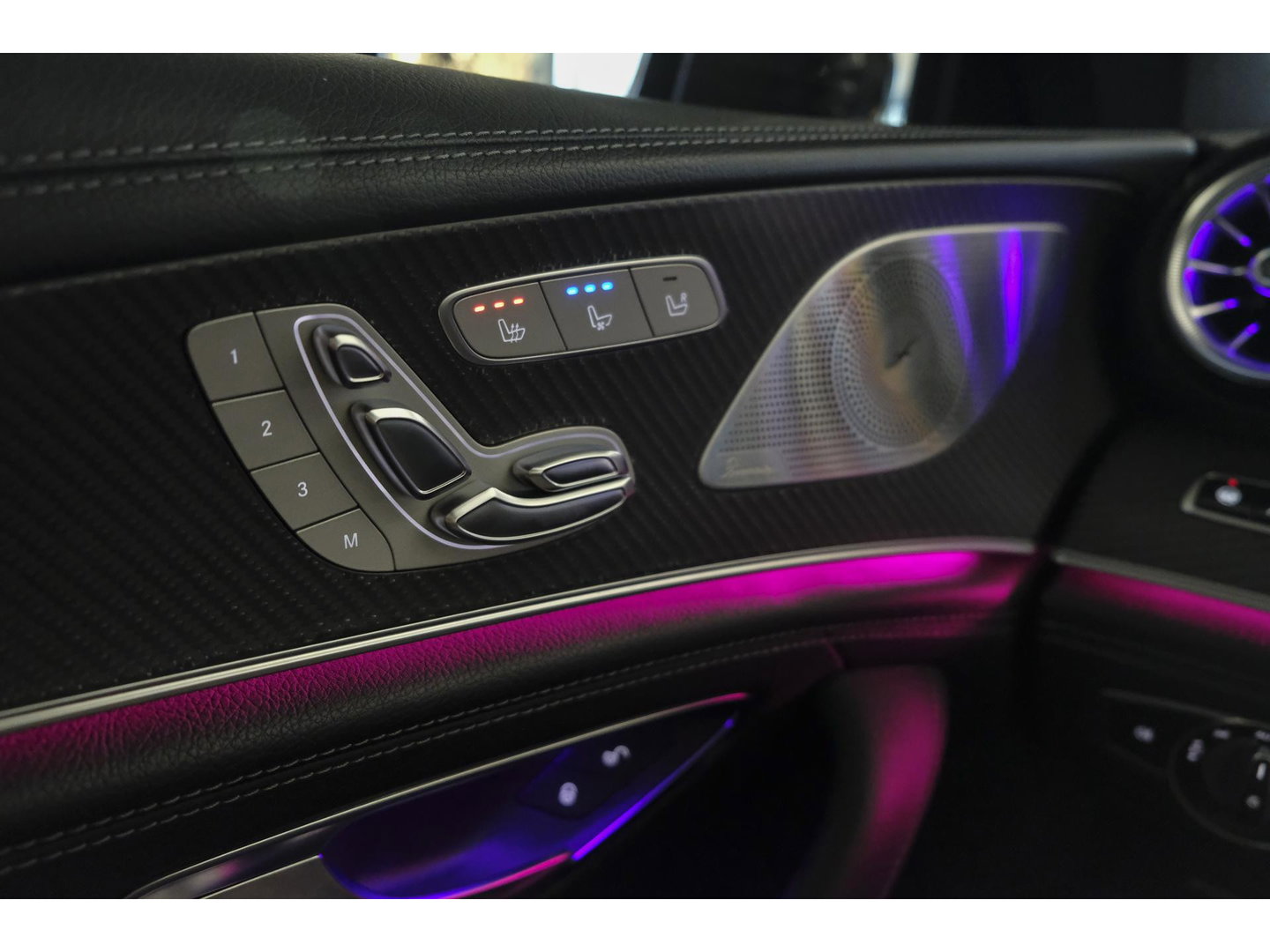 Mercedes-Benz AMG GT 4-Door AMG 63s 640pk 4MATIC+ Schuifdak Keramisch 4-wielsturing 4-seat Massage Softclose VOL!!