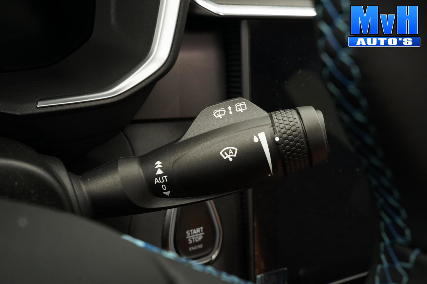 Lynk & Co 01 1.5 PHEV|ZWARTE.HEMEL|360ºCAM|PANO|262PK|SOH95%