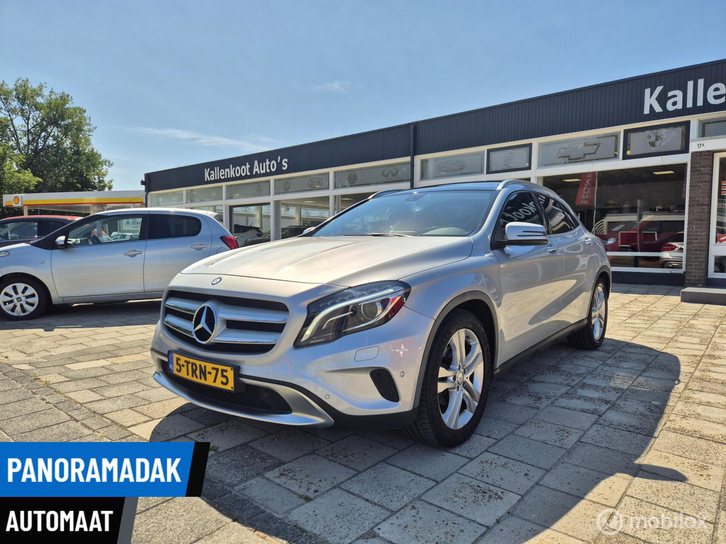 Mercedes-Benz GLA 200 Prestige, Pano, Leer, Trekhaak, NAP!