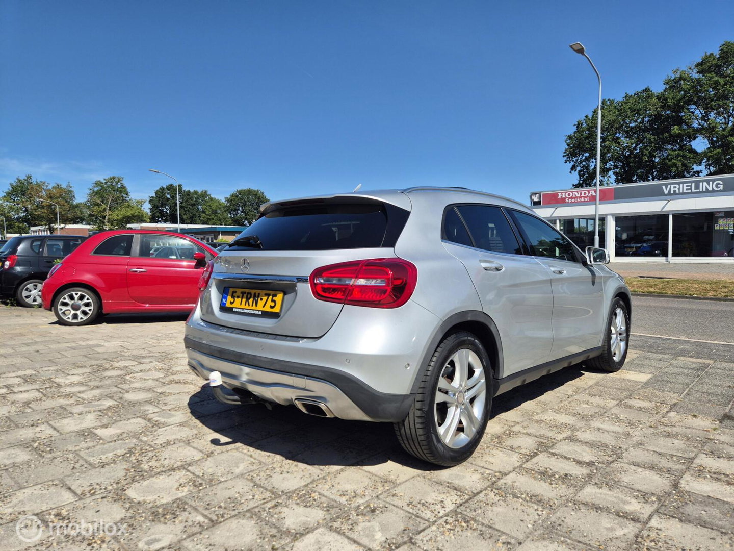 Mercedes-Benz GLA 200 Prestige, Pano, Leer, Trekhaak, NAP!