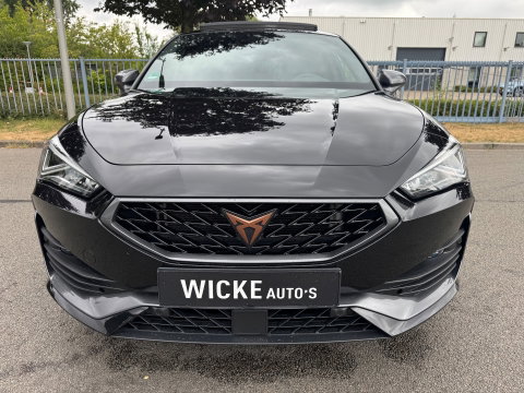 CUPRA Leon 1.4 e-Hybrid VZ Camera Led 245 PK Panorama Leder FR