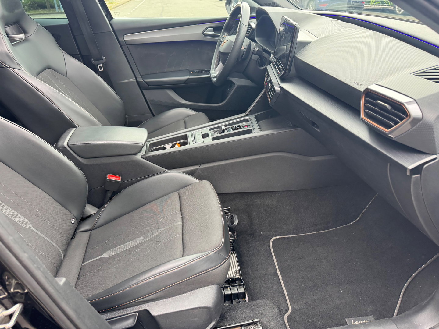 CUPRA Leon 1.4 e-Hybrid VZ Camera Led 245 PK Panorama Leder FR