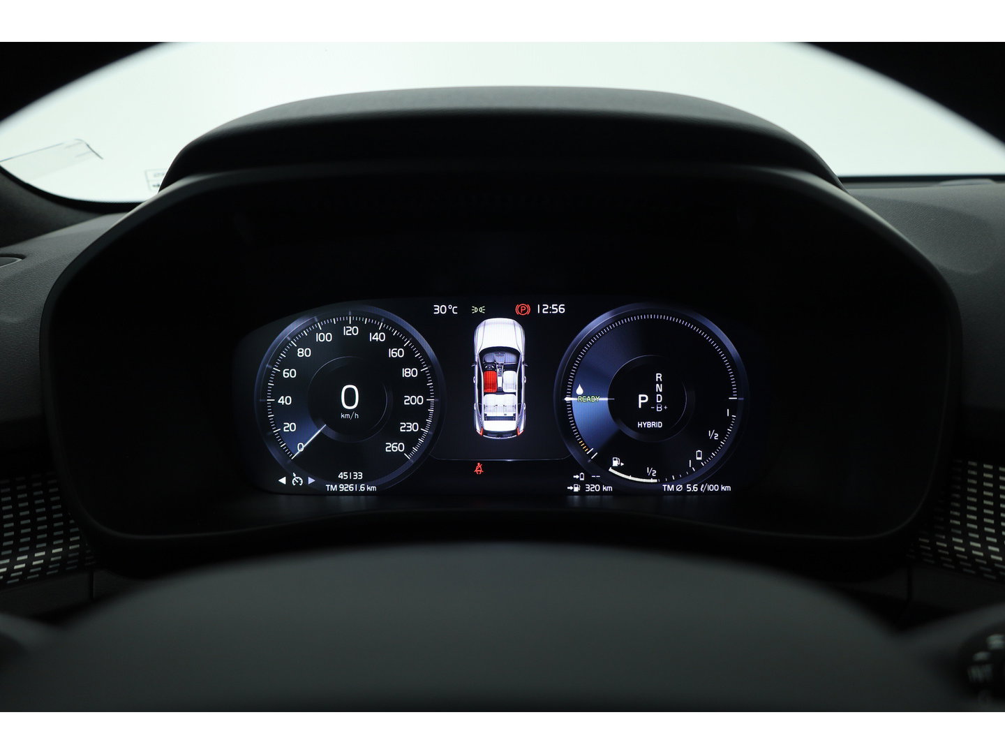 Volvo XC40 1.5 T4 211 PK Recharge R-Design |Trekhaak | 360 camera | Leer | Stoel + stuurverwarming |  Elek. Stoelen |