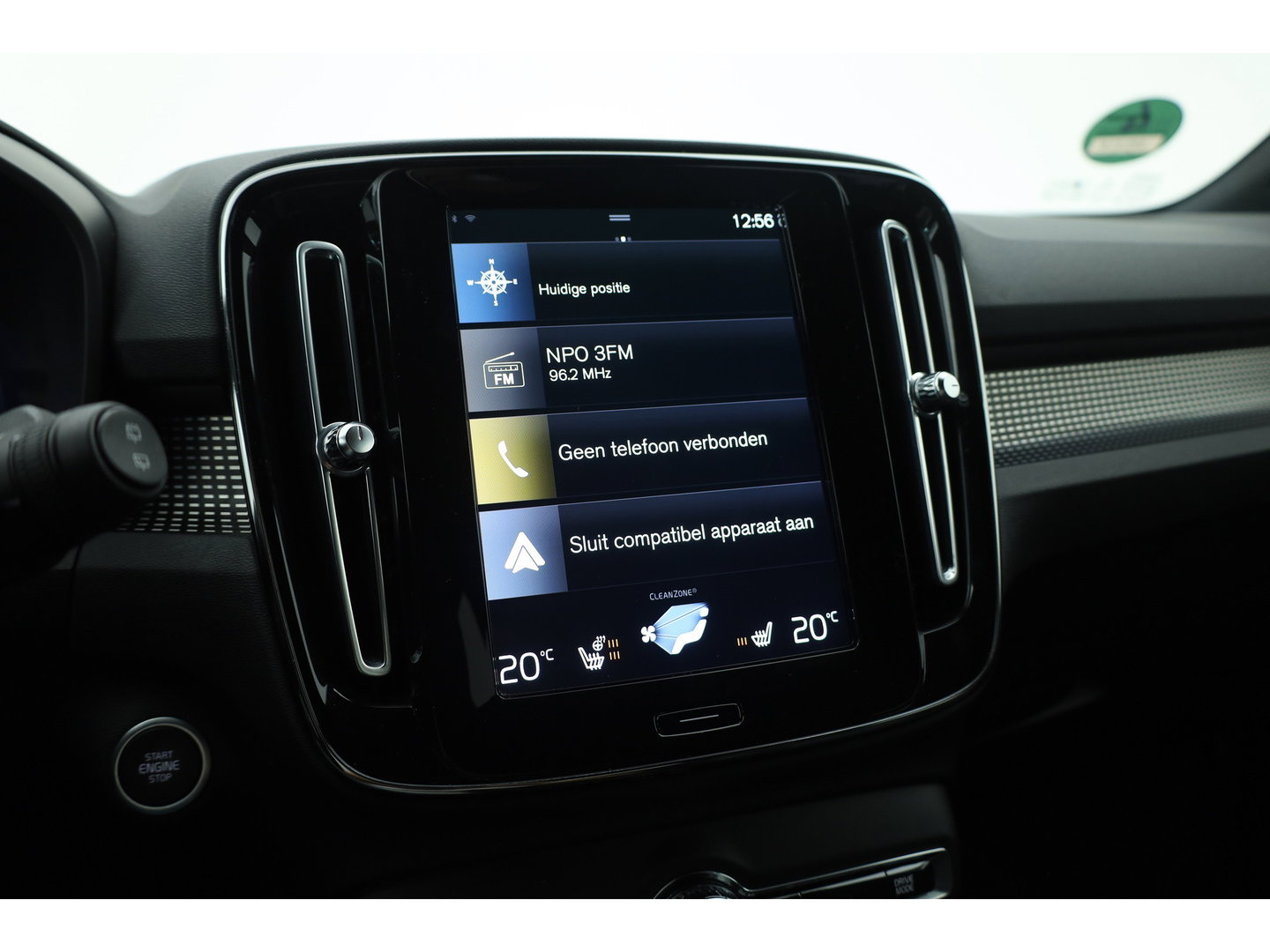 Volvo XC40 1.5 T4 211 PK Recharge R-Design |Trekhaak | 360 camera | Leer | Stoel + stuurverwarming |  Elek. Stoelen |