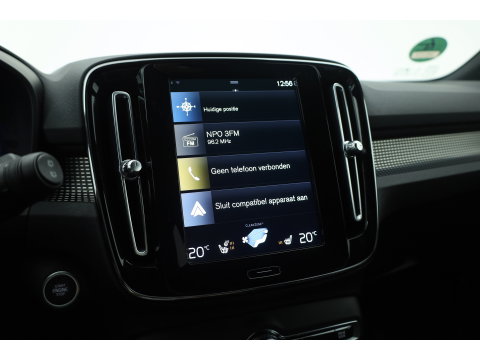 Volvo XC40 1.5 T4 211 PK Recharge R-Design |Trekhaak | 360 camera | Leer | Stoel + stuurverwarming |  Elek. Stoelen |
