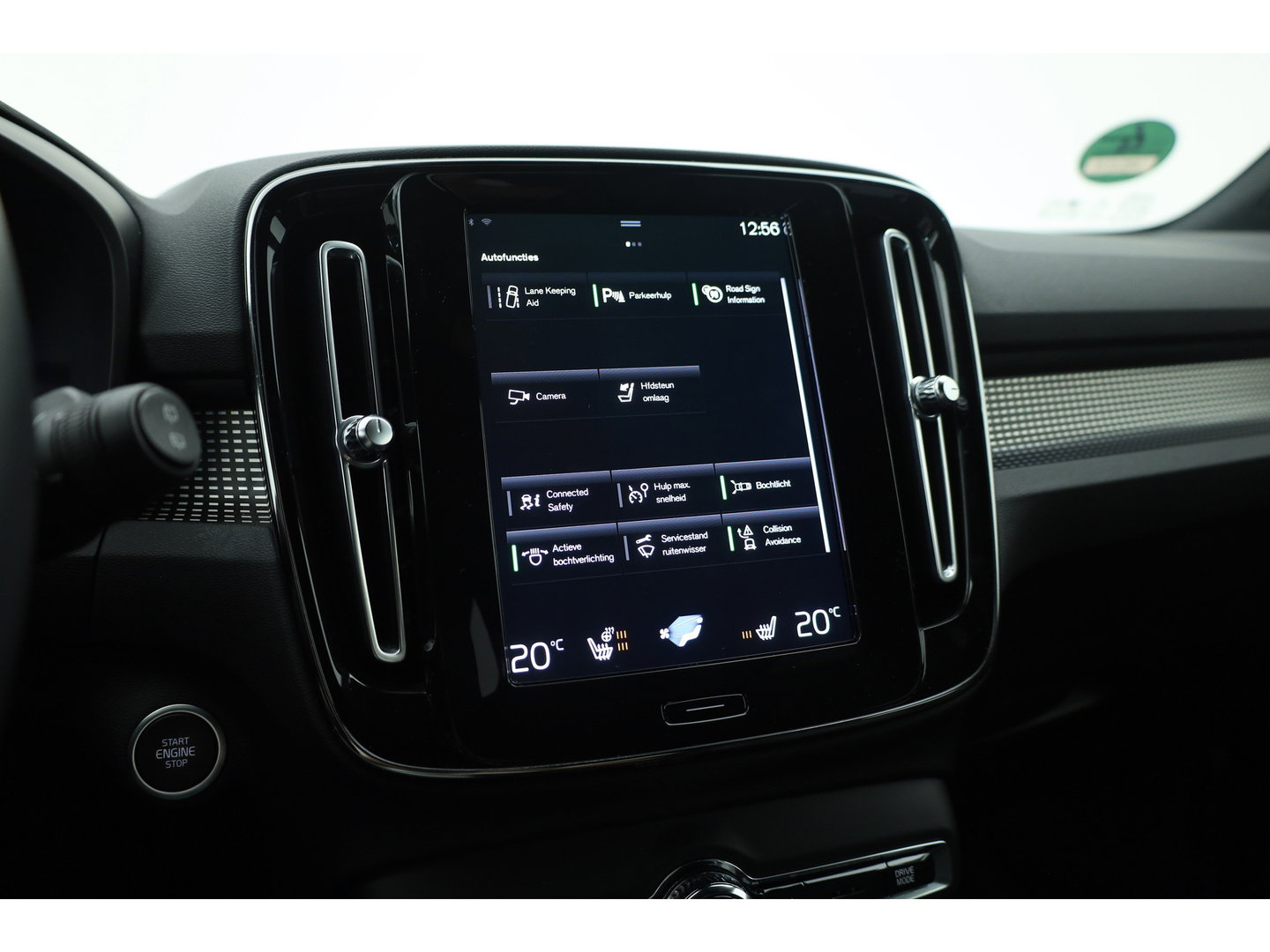 Volvo XC40 1.5 T4 211 PK Recharge R-Design |Trekhaak | 360 camera | Leer | Stoel + stuurverwarming |  Elek. Stoelen |