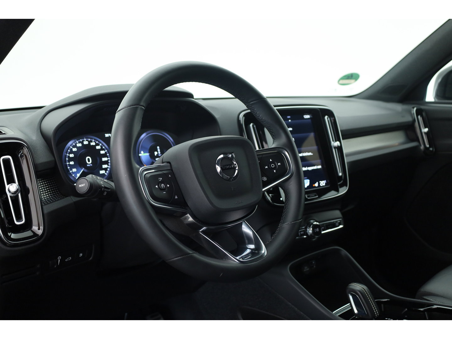 Volvo XC40 1.5 T4 211 PK Recharge R-Design |Trekhaak | 360 camera | Leer | Stoel + stuurverwarming |  Elek. Stoelen |