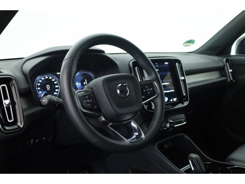 Volvo XC40 1.5 T4 211 PK Recharge R-Design |Trekhaak | 360 camera | Leer | Stoel + stuurverwarming |  Elek. Stoelen |