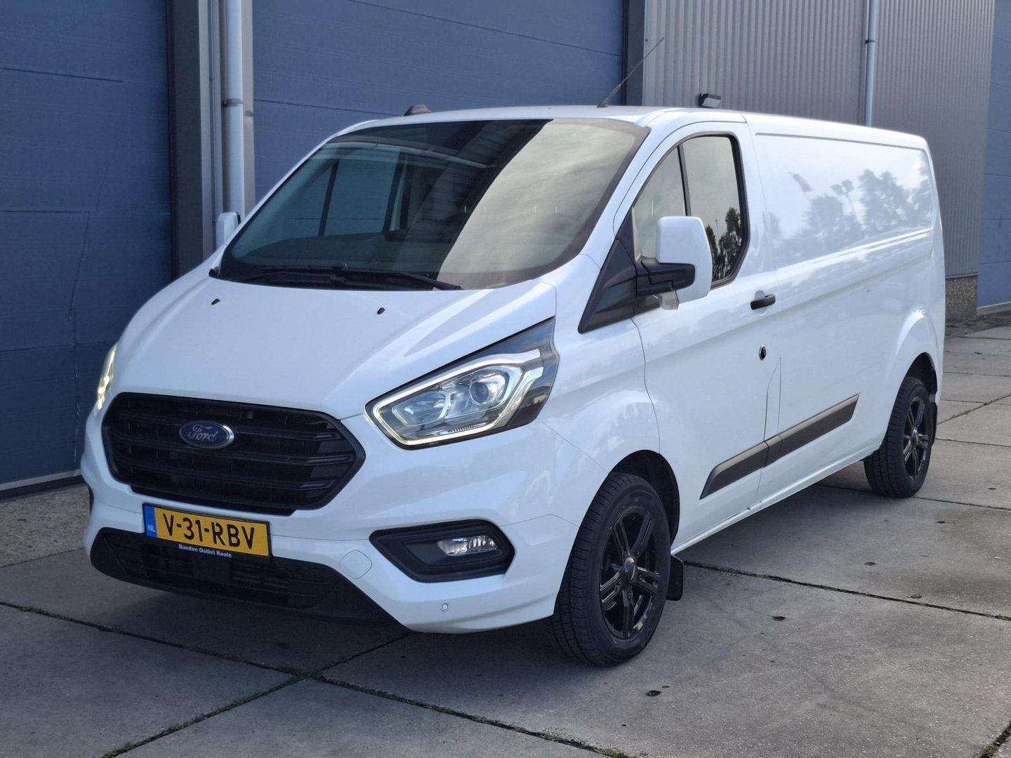 Ford Transit Custom 300 2.0 TDCI L2H1 Trend AUTOMAAT / CRUISE CONTROLE / AIRCO / 3 ZITS