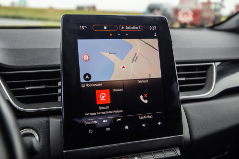 Renault Captur E-TECH Plug-in Hybrid Rive Gauche BLACK LINE / CRUISE CONTROLE / NAVI / CARPLAY