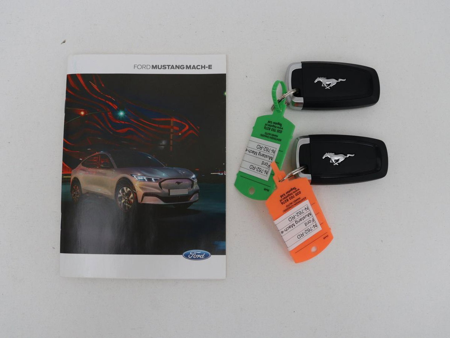 Ford Mustang Mach-E RWD 75 kWh | SOH 91,7% | Panoramadak | 360 Camera | Leder | Stoelverwarming | Adaptive cruise | B&O Sound | Stuurverwarming | Carplay | Keyless | Navigatie | Side Assist