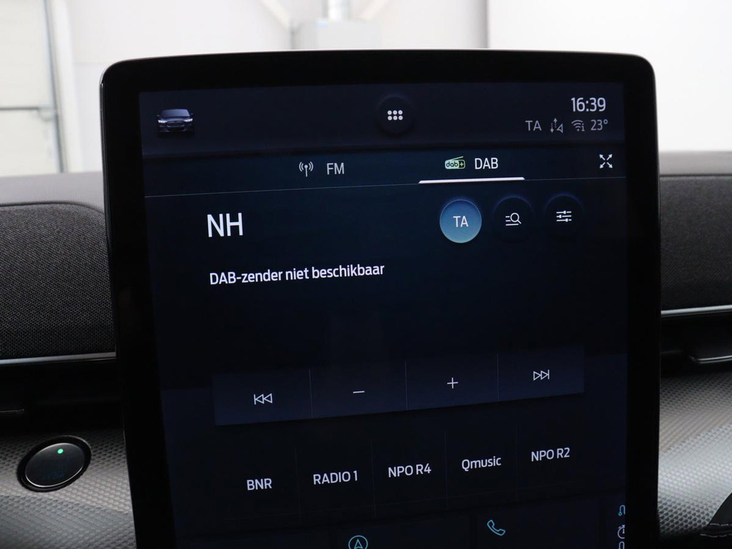 Ford Mustang Mach-E RWD 75 kWh | SOH 91,7% | Panoramadak | 360 Camera | Leder | Stoelverwarming | Adaptive cruise | B&O Sound | Stuurverwarming | Carplay | Keyless | Navigatie | Side Assist