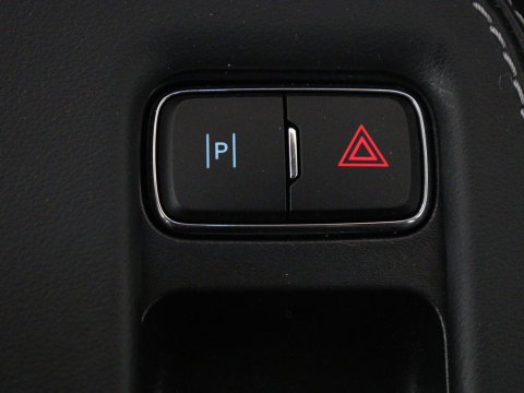 Ford Mustang Mach-E RWD 75 kWh | SOH 91,7% | Panoramadak | 360 Camera | Leder | Stoelverwarming | Adaptive cruise | B&O Sound | Stuurverwarming | Carplay | Keyless | Navigatie | Side Assist