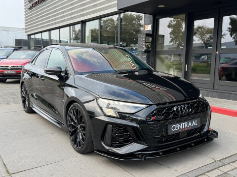 Audi RS 3 Limousine 2.5 TFSI RS 3 quattro Pano|B&O|ACC|BTW|Magnetic-Ride|400PK|Carplay