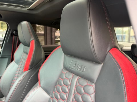 Audi RS 3 Limousine 2.5 TFSI RS 3 quattro Pano|B&O|ACC|BTW|Magnetic-Ride|400PK|Carplay