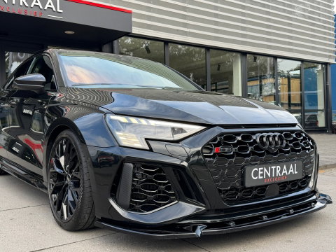 Audi RS 3 Limousine 2.5 TFSI RS 3 quattro Pano|B&O|ACC|BTW|Magnetic-Ride|400PK|Carplay