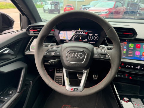 Audi RS 3 Limousine 2.5 TFSI RS 3 quattro Pano|B&O|ACC|BTW|Magnetic-Ride|400PK|Carplay