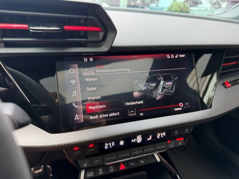 Audi RS 3 Limousine 2.5 TFSI RS 3 quattro Pano|B&O|ACC|BTW|Magnetic-Ride|400PK|Carplay