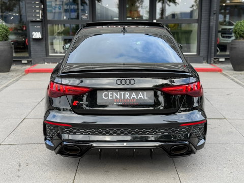 Audi RS 3 Limousine 2.5 TFSI RS 3 quattro Pano|B&O|ACC|BTW|Magnetic-Ride|400PK|Carplay