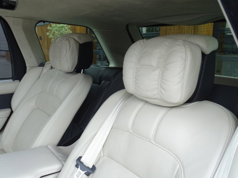 Land Rover Range Rover P400e Vogue 404PK Autobiography / LWB / SVO / Meridian / TV's / alcanatara