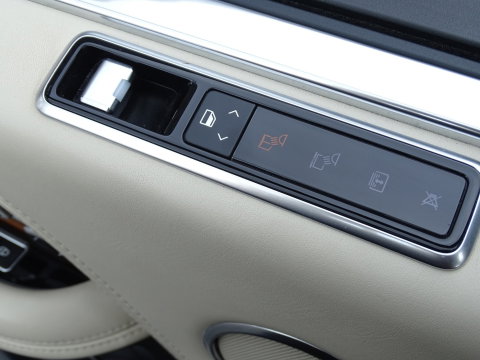 Land Rover Range Rover P400e Vogue 404PK Autobiography / LWB / SVO / Meridian / TV's / alcanatara