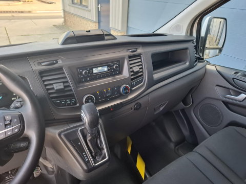 Ford Transit Custom 300 2.0 TDCI L2H1 Trend AUTOMAAT / CRUISE CONTROLE / AIRCO / 3 ZITS