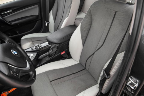 BMW 1 Serie 116i Business+ AUTOMAAT / CRUISE CONTROLE / BLACK LINE / AIRCO / CARPLAY / URBAN