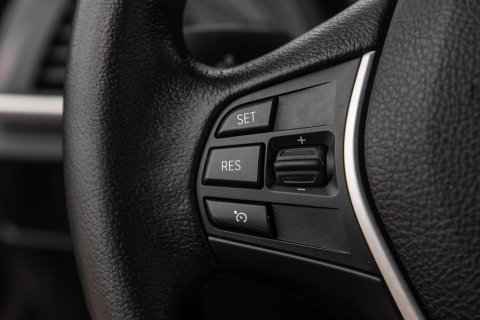 BMW 1 Serie 116i Business+ AUTOMAAT / CRUISE CONTROLE / BLACK LINE / AIRCO / CARPLAY / URBAN