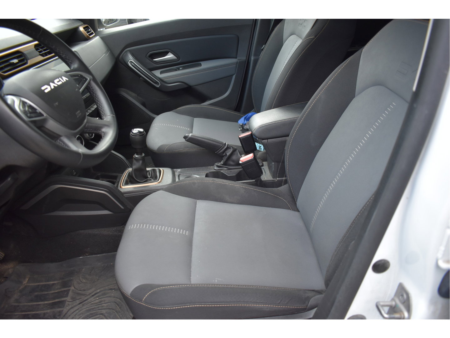 Dacia Duster 1.0 TCe 100 ECO-G Extreme ,ORGINEEL NEDERLANDSE AUTO ,BOEKJES,NAP EN ONDERHOUDSHISTORIE
