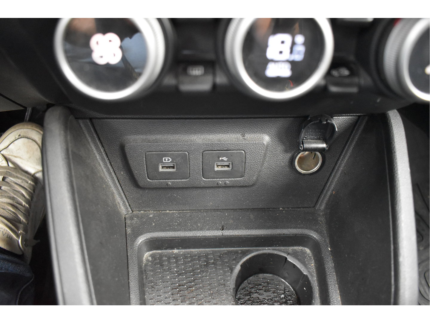 Dacia Duster 1.0 TCe 100 ECO-G Extreme ,ORGINEEL NEDERLANDSE AUTO ,BOEKJES,NAP EN ONDERHOUDSHISTORIE
