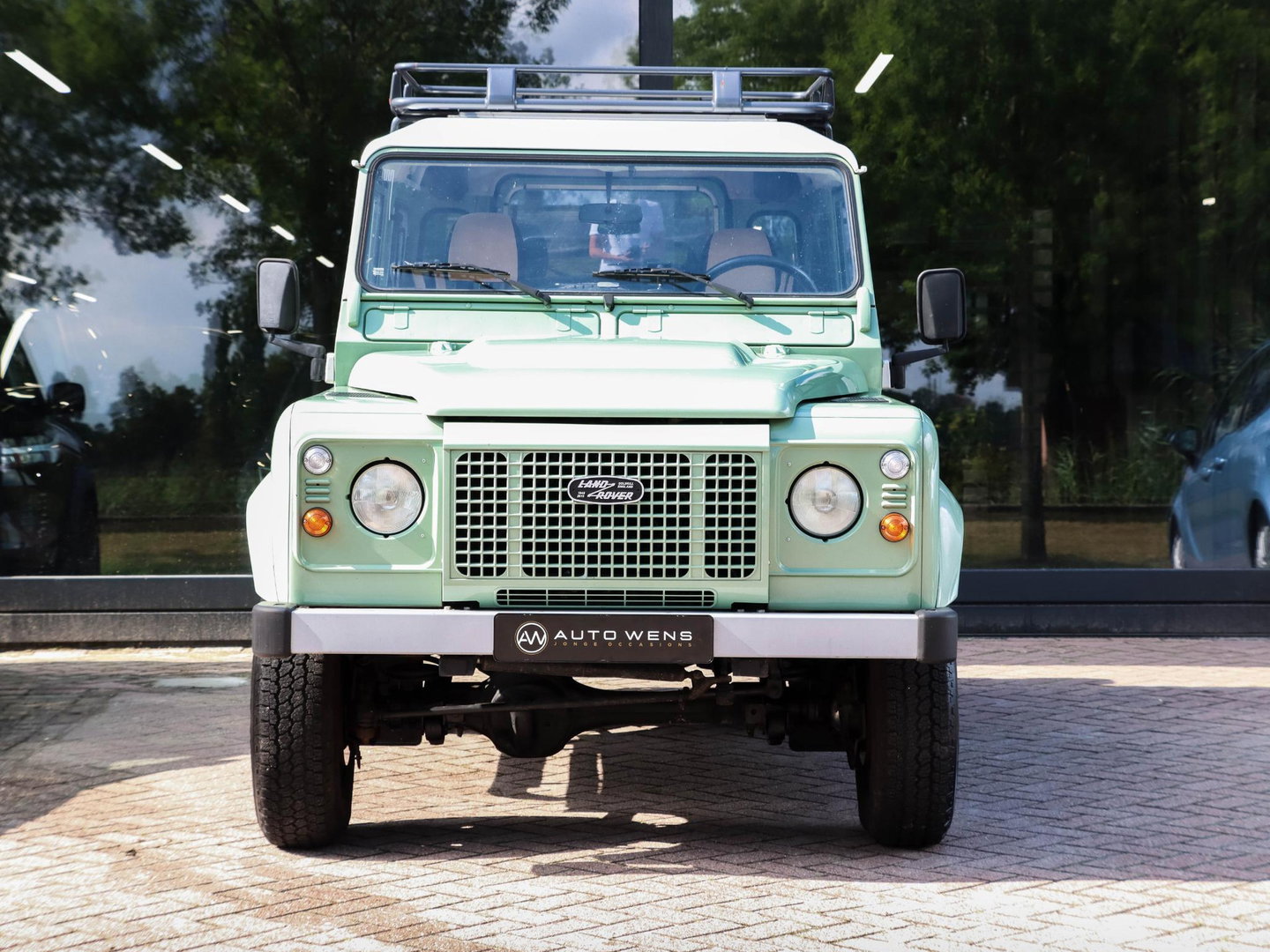 Land Rover Defender 2.0 MPI 90 Heritage | UNIEK