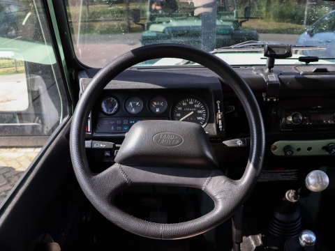 Land Rover Defender 2.0 MPI 90 Heritage | UNIEK