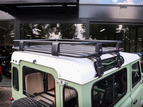 Land Rover Defender 2.0 MPI 90 Heritage | UNIEK