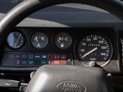 Land Rover Defender 2.0 MPI 90 Heritage | UNIEK