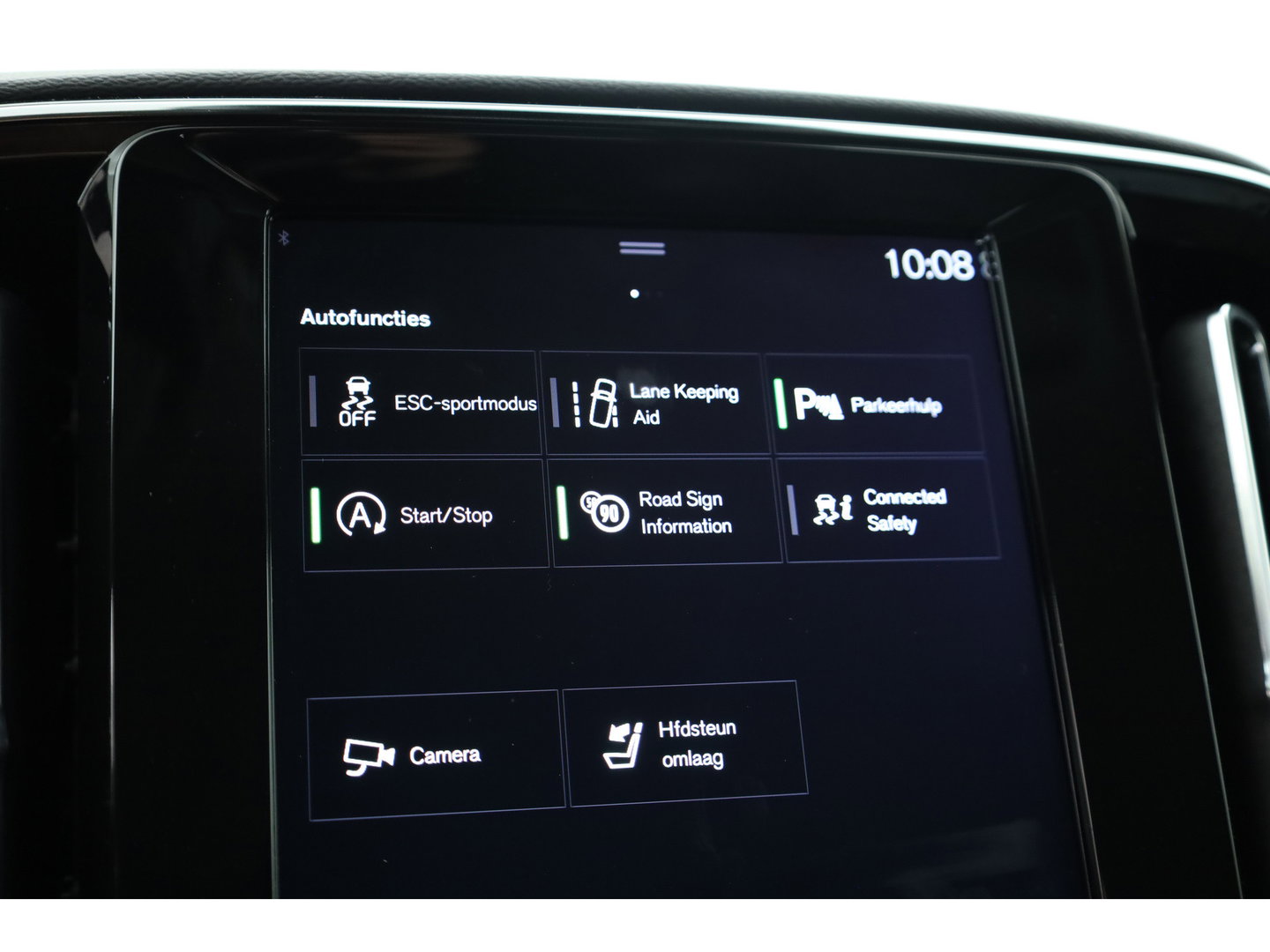 Volvo XC40 1.5 T3 R-Design | RIJKLAAR!! | Leer |  Keyless | Camera | Apple Carplay