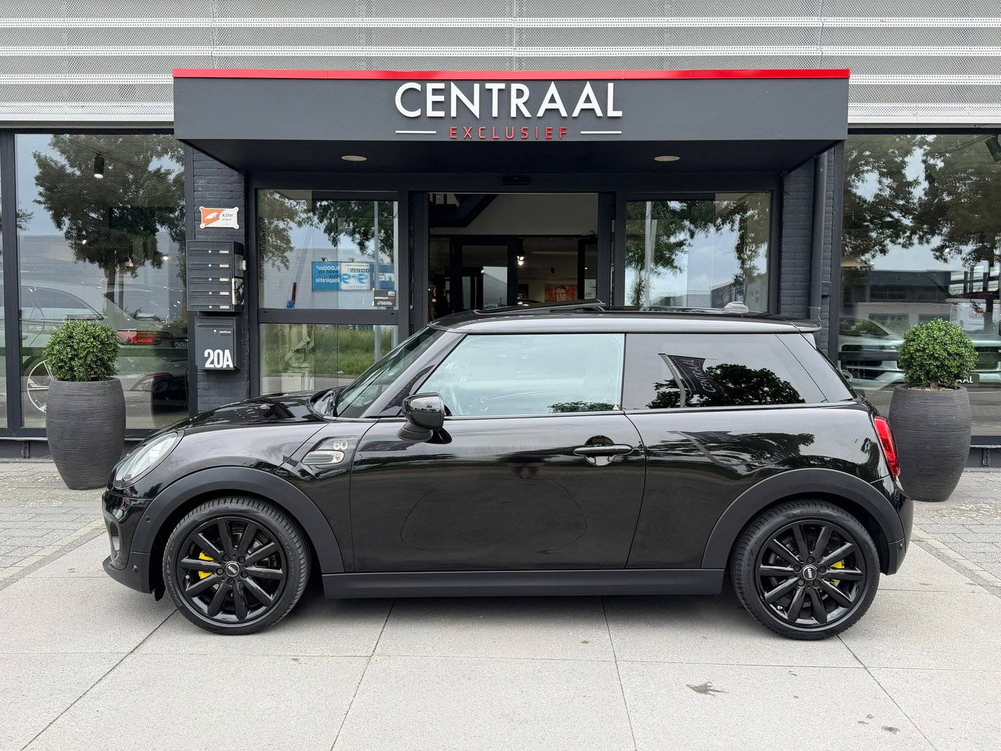 MINI Cooper 1.5 Cooper 60 Years Edition Pano|Harman&Kardon|Leder|Carplay|Keyless|136PK