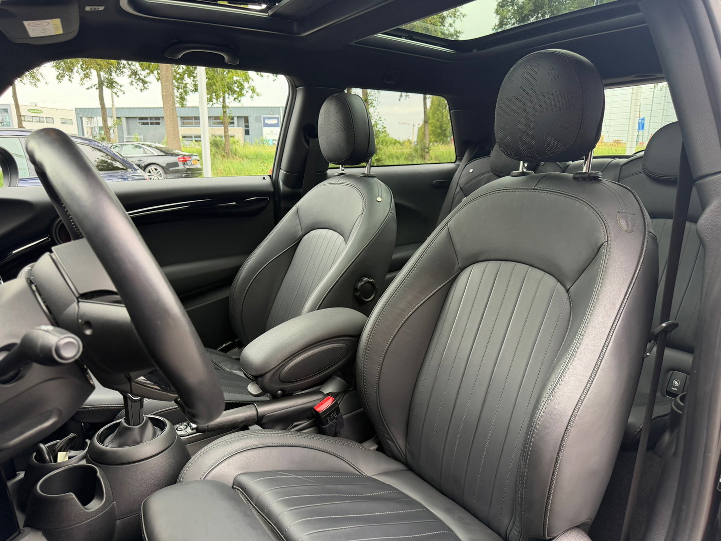 MINI Cooper 1.5 Cooper 60 Years Edition Pano|Harman&Kardon|Leder|Carplay|Keyless|136PK