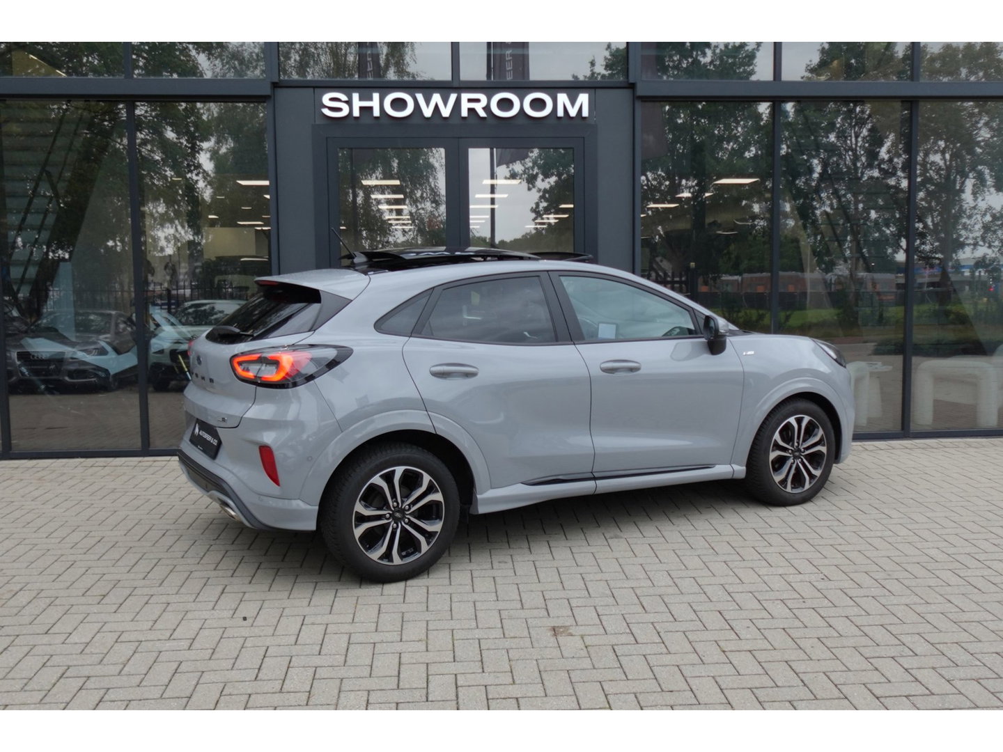 Ford Puma 1.0 EcoBoost Hybrid ST-Line PANO CAM CRUISE