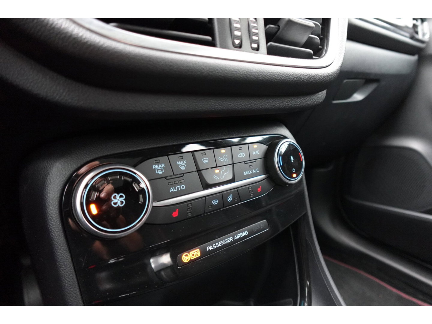 Ford Puma 1.0 EcoBoost Hybrid ST-Line PANO CAM CRUISE