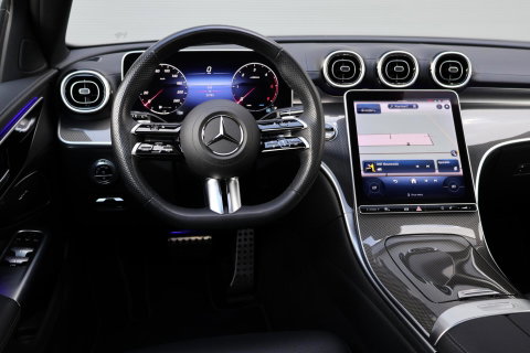 Mercedes-Benz C-Klasse Estate 220 d AMG Line / Panoramadak / Burmester Surround / Massage Stoelen / Night Pakket / Trekhaak Wegklapbaar