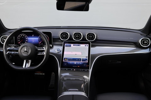 Mercedes-Benz C-Klasse Estate 220 d AMG Line / Panoramadak / Burmester Surround / Massage Stoelen / Night Pakket / Trekhaak Wegklapbaar