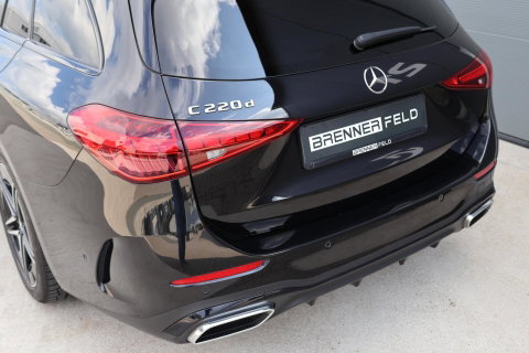 Mercedes-Benz C-Klasse Estate 220 d AMG Line / Panoramadak / Burmester Surround / Massage Stoelen / Night Pakket / Trekhaak Wegklapbaar