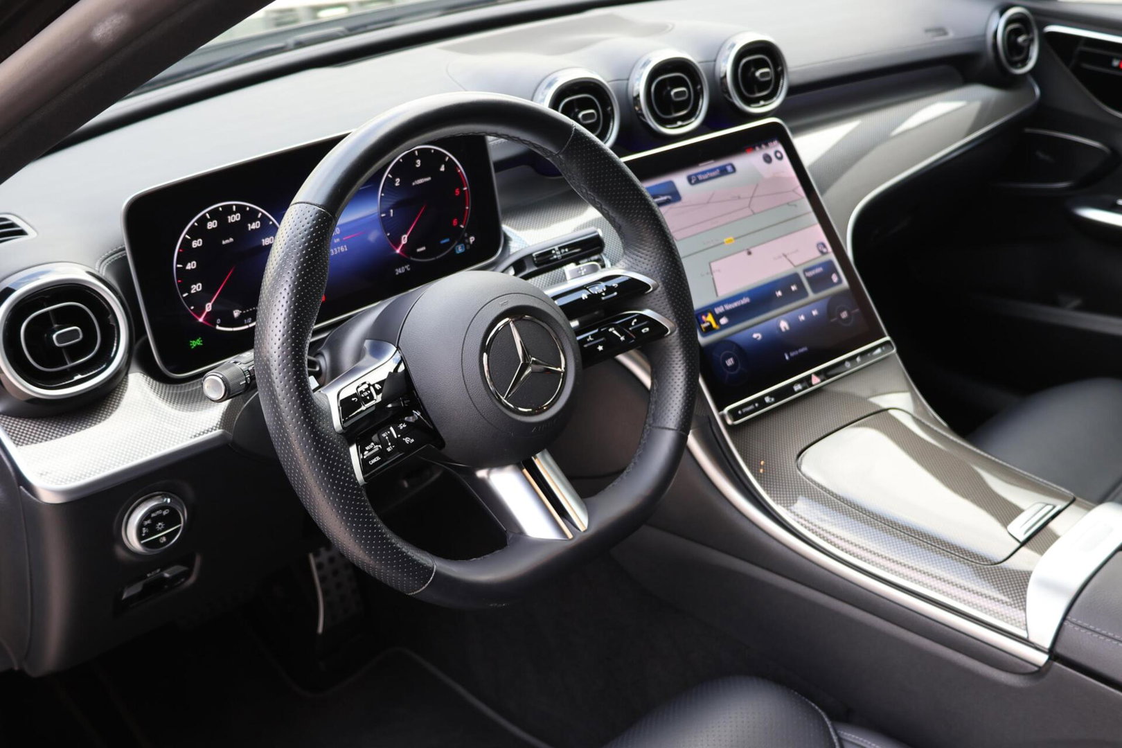 Mercedes-Benz C-Klasse Estate 220 d AMG Line / Panoramadak / Burmester Surround / Massage Stoelen / Night Pakket / Trekhaak Wegklapbaar