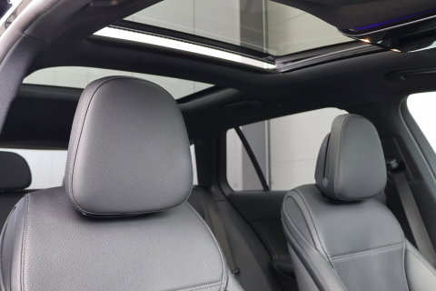 Mercedes-Benz C-Klasse Estate 220 d AMG Line / Panoramadak / Burmester Surround / Massage Stoelen / Night Pakket / Trekhaak Wegklapbaar