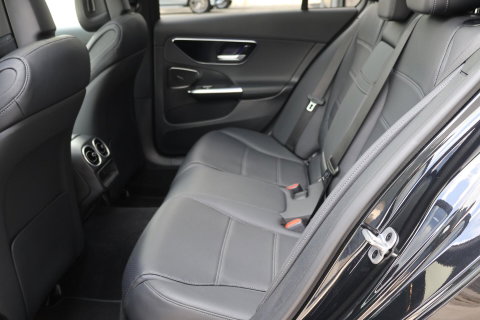 Mercedes-Benz C-Klasse Estate 220 d AMG Line / Panoramadak / Burmester Surround / Massage Stoelen / Night Pakket / Trekhaak Wegklapbaar