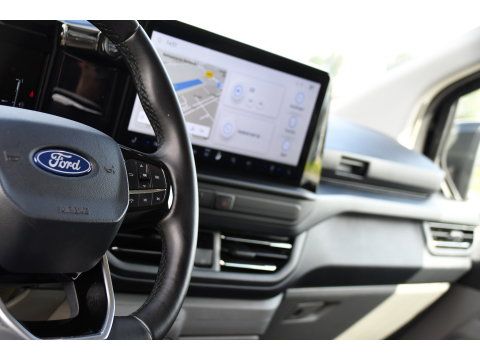 Ford Transit Custom 320 2.0 TDCI L2H1 Limited Black Edition Adaptieve Cruise, Camera, Carplay, 2 x Schuifdeur, 170pk, Automaat, Sensoren, Trekhaak, Stoelverwarming, Multimedia, Uniek!