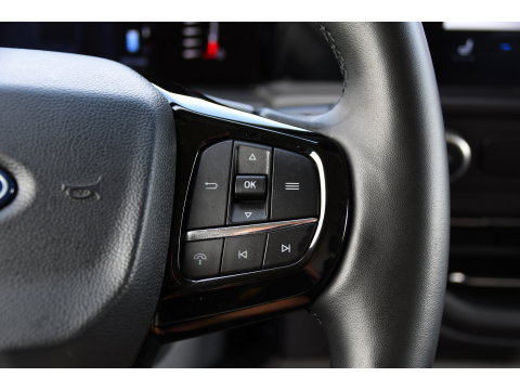 Ford Transit Custom 320 2.0 TDCI L2H1 Limited Black Edition Adaptieve Cruise, Camera, Carplay, 2 x Schuifdeur, 170pk, Automaat, Sensoren, Trekhaak, Stoelverwarming, Multimedia, Uniek!