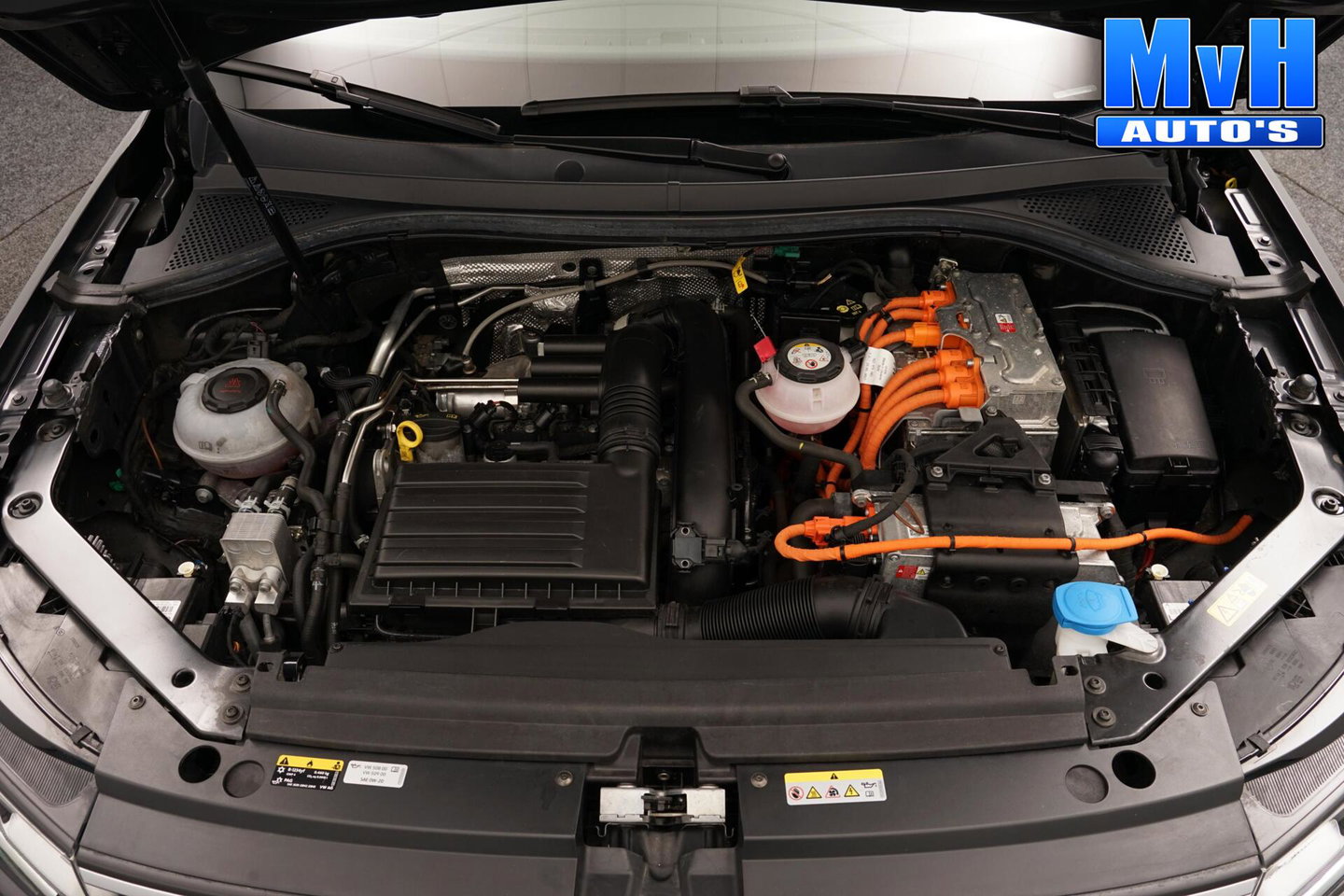 Volkswagen Tiguan 1.4 TSI PHEV R-Line|PANO|STOEL/STUUR.VERW