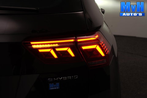 Volkswagen Tiguan 1.4 TSI PHEV R-Line|PANO|STOEL/STUUR.VERW